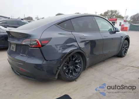 2023 Tesla Model Y Awd/Long Range Dual Motor All-Wheel Drive из США, поврежденный, VIN 7SAYGDEE0PA108723